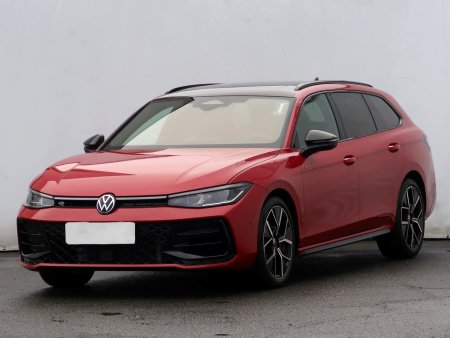 Volkswagen Passat, 2025 - pohled č. 3