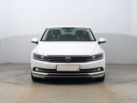Volkswagen Passat, 2016 - pohled č. 2