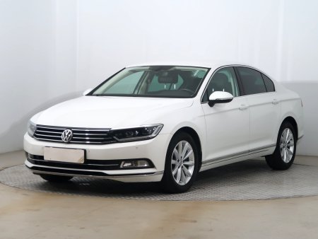 Volkswagen Passat, 2016 - pohled č. 3