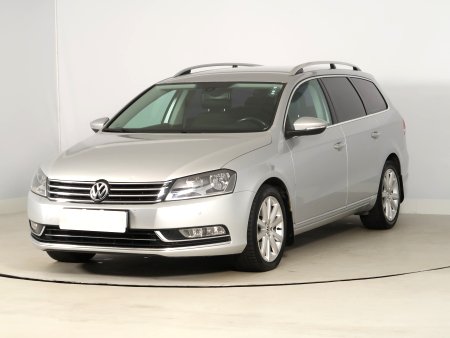 Volkswagen Passat, 2011 - pohled č. 3
