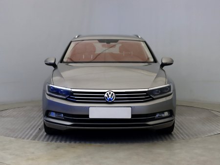 Volkswagen Passat, 2016 - pohled č. 2