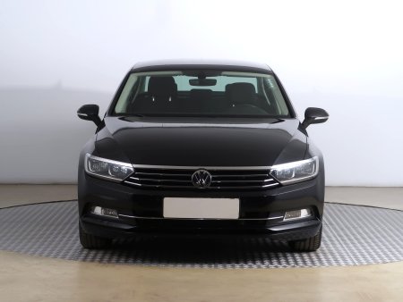 Volkswagen Passat, 2016 - pohled č. 2