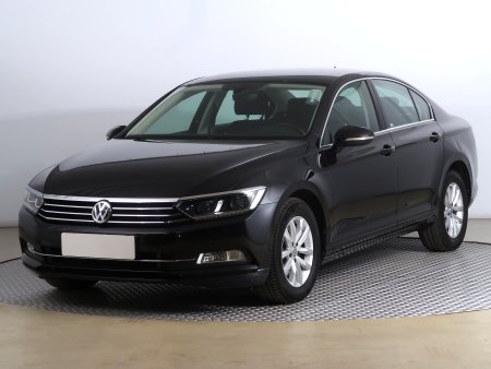 Volkswagen Passat, 2016 - pohled č. 3
