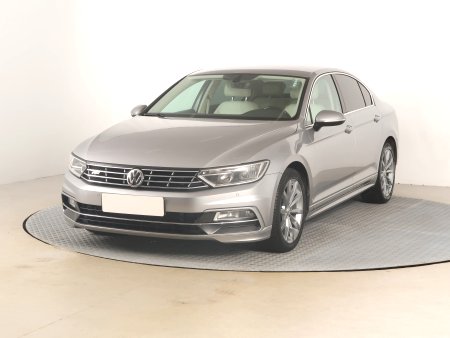 Volkswagen Passat, 2017 - pohled č. 3