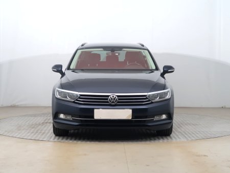 Volkswagen Passat, 2017 - pohled č. 2