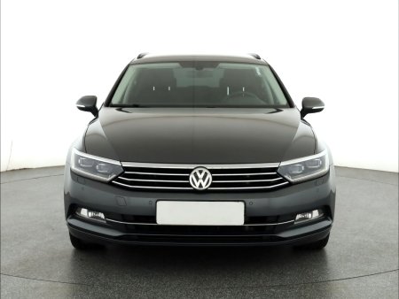 Volkswagen Passat, 2016 - pohled č. 2