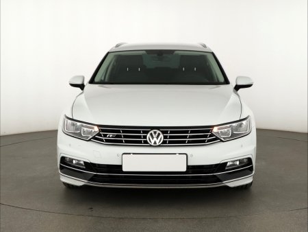 Volkswagen Passat, 2018 - pohled č. 2