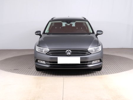 Volkswagen Passat, 2015 - pohled č. 2