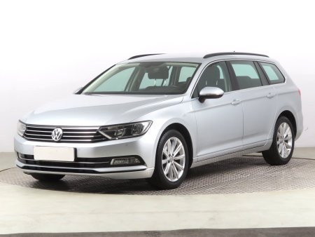 Volkswagen Passat, 2016 - pohled č. 3