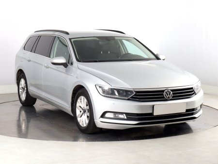 Volkswagen Passat, 2015