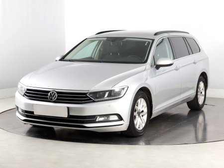 Volkswagen Passat, 2015 - pohled č. 3