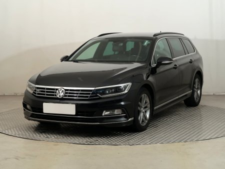 Volkswagen Passat, 2019 - pohled č. 3