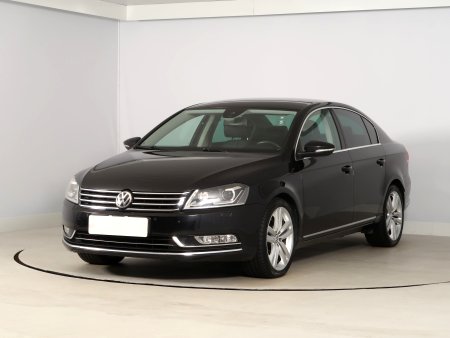 Volkswagen Passat, 2011 - pohled č. 3