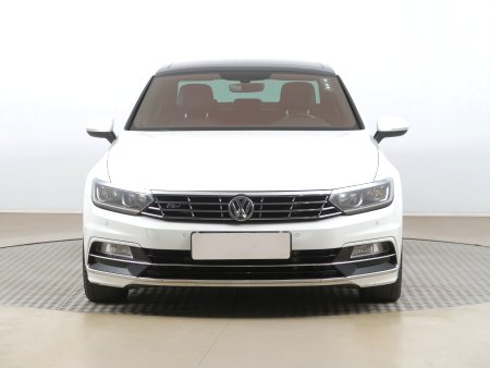 Volkswagen Passat, 2017 - pohled č. 2