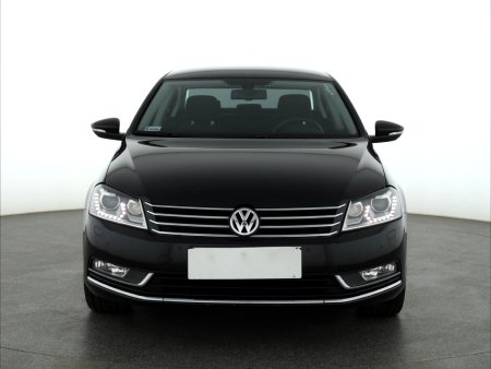 Volkswagen Passat, 2013 - pohled č. 2