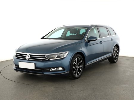 Volkswagen Passat, 2018 - pohled č. 3