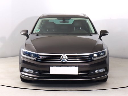 Volkswagen Passat, 2015 - pohled č. 2