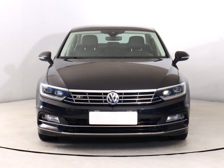 Volkswagen Passat, 2017 - pohled č. 2
