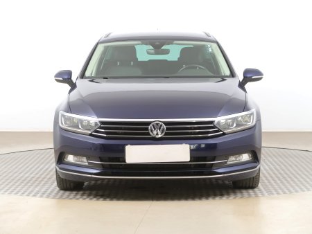 Volkswagen Passat, 2017 - pohled č. 2