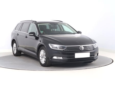 Volkswagen Passat, 2015