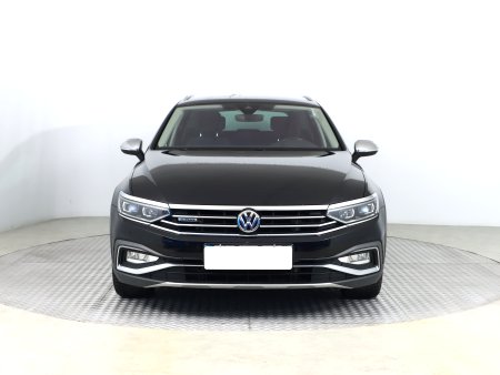Volkswagen Passat, 2020 - pohled č. 2