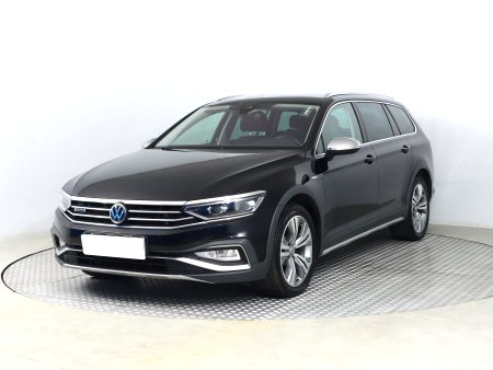 Volkswagen Passat, 2020 - pohled č. 3