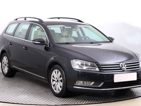 Volkswagen Passat, 2012