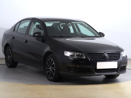 Volkswagen Passat, 2010