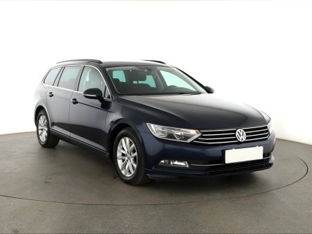 Volkswagen Passat, 2015