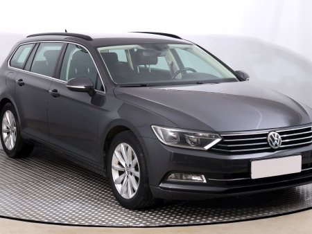 Volkswagen Passat, 2015