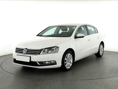 Volkswagen Passat, 2014 - pohled č. 3