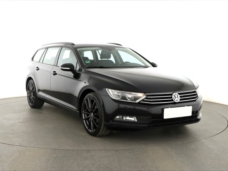 Volkswagen Passat, 2015