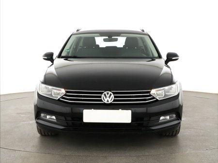 Volkswagen Passat, 2015 - pohled č. 2