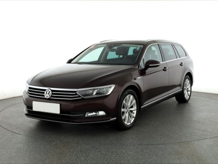Volkswagen Passat, 2016 - pohled č. 3