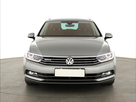 Volkswagen Passat, 2016 - pohled č. 2