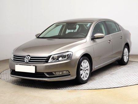 Volkswagen Passat, 2013 - pohled č. 3