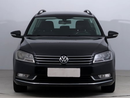 Volkswagen Passat, 2011 - pohled č. 2