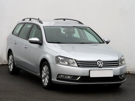 Volkswagen Passat, 2012