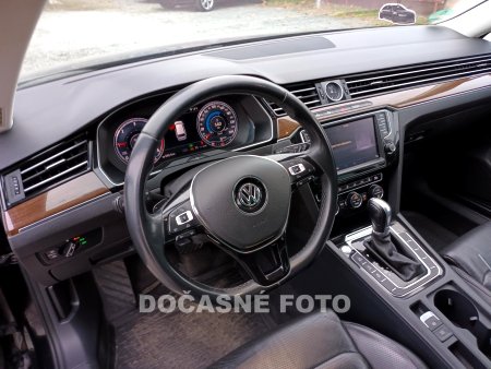 Volkswagen Passat, 2015 - pohled č. 3