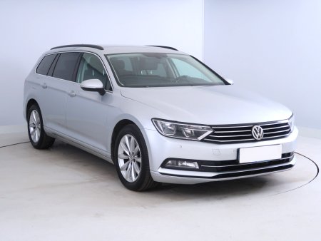 Volkswagen Passat, 2015