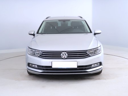 Volkswagen Passat, 2015 - pohled č. 2