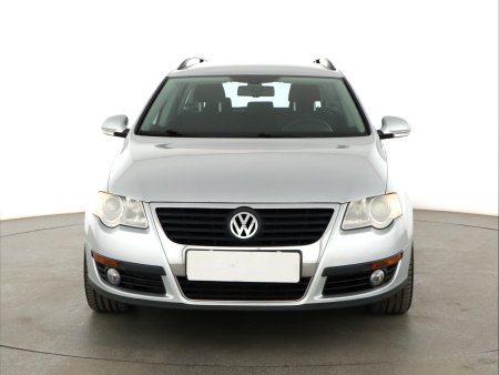 Volkswagen Passat, 2010 - pohled č. 2