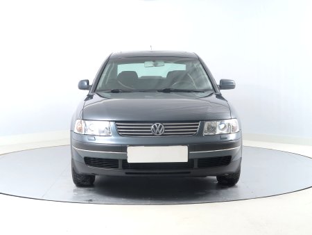 Volkswagen Passat, 2000 - pohled č. 2