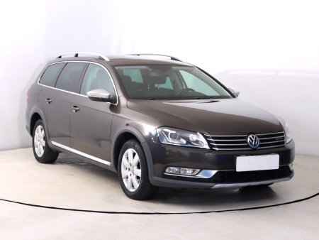 Volkswagen Passat, 2013