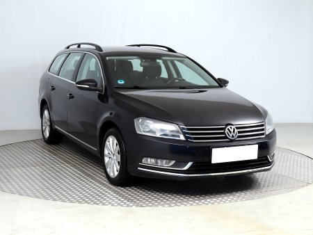Volkswagen Passat, 2012