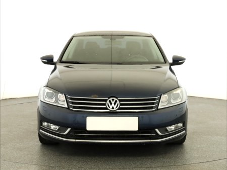 Volkswagen Passat, 2013 - pohled č. 2