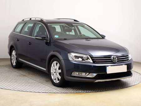 Volkswagen Passat, 2012