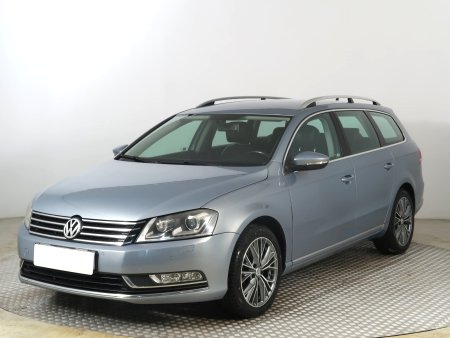 Volkswagen Passat, 2012 - pohled č. 3