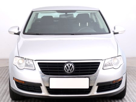 Volkswagen Passat, 2005 - pohled č. 2
