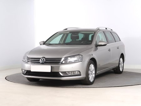 Volkswagen Passat, 2014 - pohled č. 3